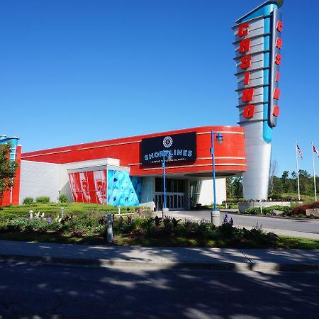 Holiday Inn Express Hotel & Suites 1000 Islands - Gananoque By Ihg מראה חיצוני תמונה