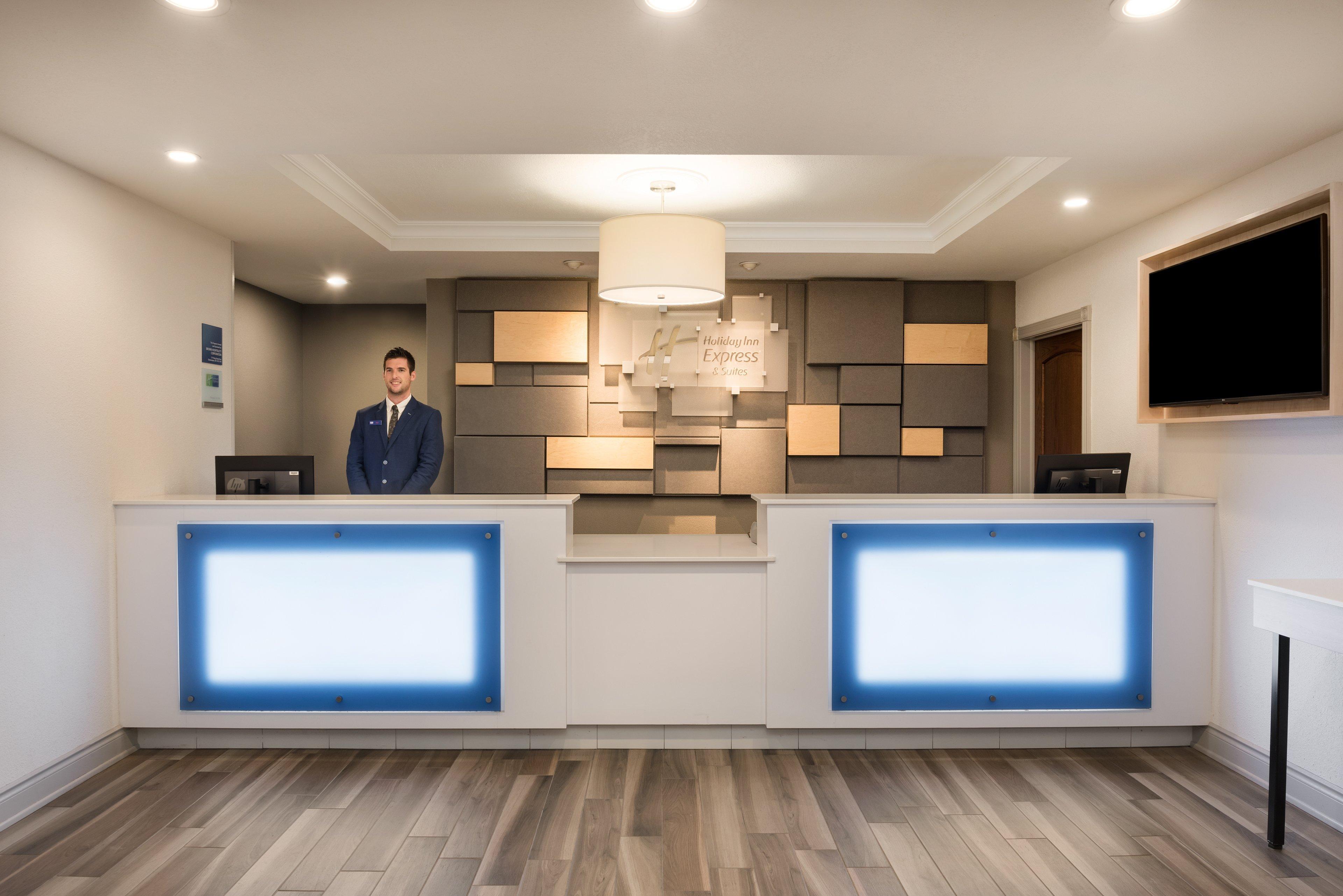 Holiday Inn Express Hotel & Suites 1000 Islands - Gananoque By Ihg מראה חיצוני תמונה